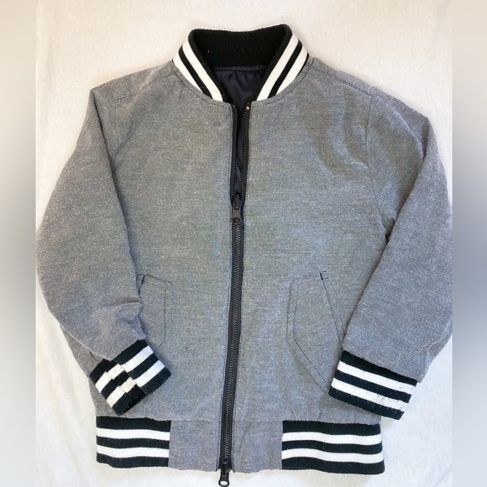Sovereign code monster reversible grey bomber jacket! E2